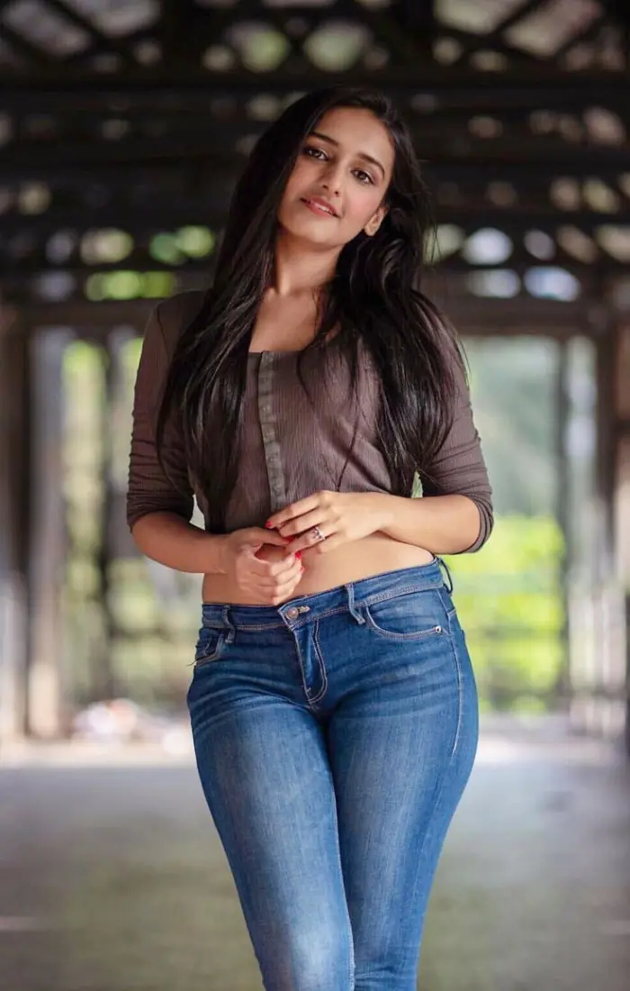 Elite Escort Model in Bathinda — Escort Service in Bathinda